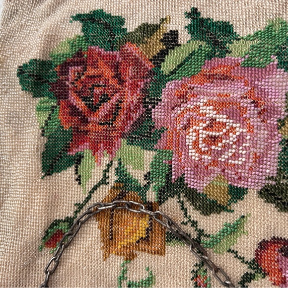 Antique beaded purse/clutch - Picture 8 of 9